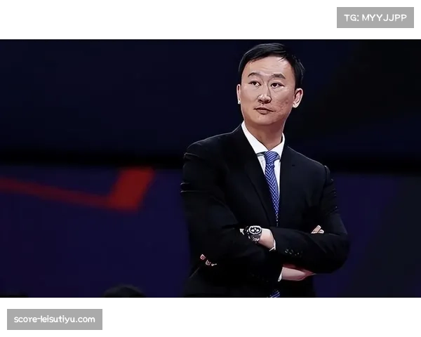 老将杨立维转型助理教练 后卫线经验传承助力球队